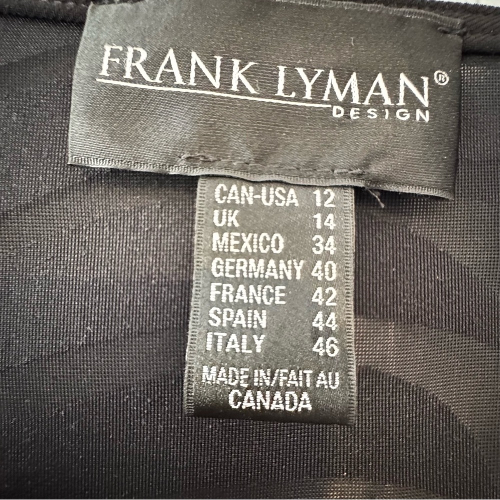 Frank Lyman Design Black Tiger Print Velvet Elbow Length Sleeves Blouse - Picture 7 of 8